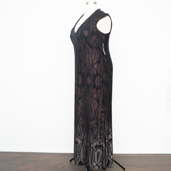 BETSY & ADAM. Long Cap Sleeve Glitter Ombre Dress - Picture 6 of 15